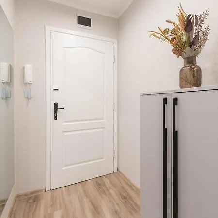 Perfect Near Sea Garden 4 *