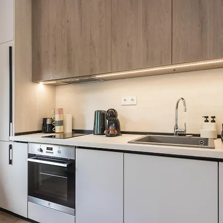 Perfect Near Sea Garden 4 *