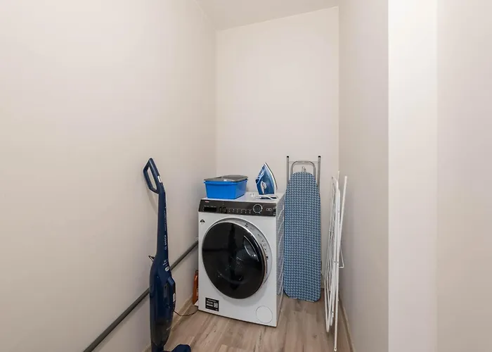 Perfect Near Sea Garden 4 *