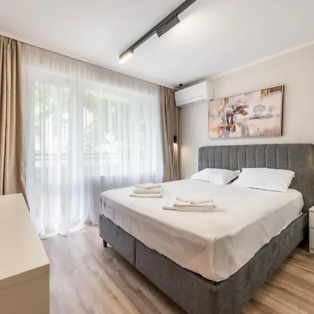 Perfect Near Sea Garden 4 Apartament *