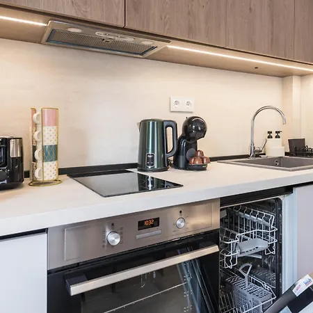 Apartament Perfect Near Sea Garden 4 *