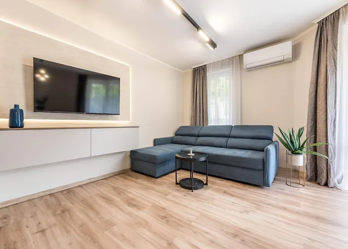 Perfect Near Sea Garden 4 Apartment Varna