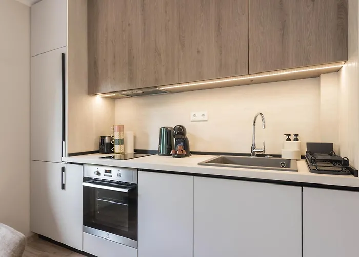 Perfect Near Sea Garden 4 *