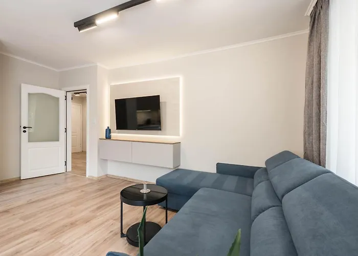 Apartment Perfect Near Sea Garden 4 *